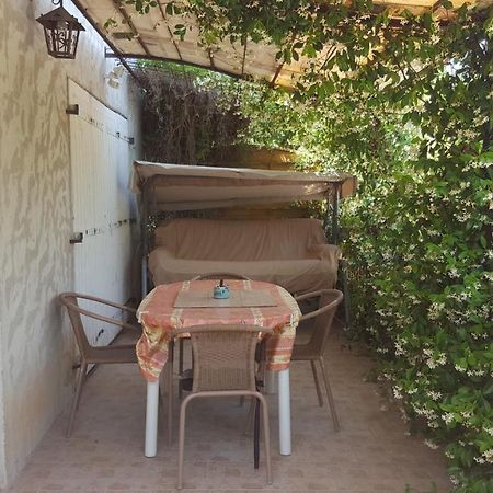 Les Lauriers Villa Le Castellet  ภายนอก รูปภาพ
