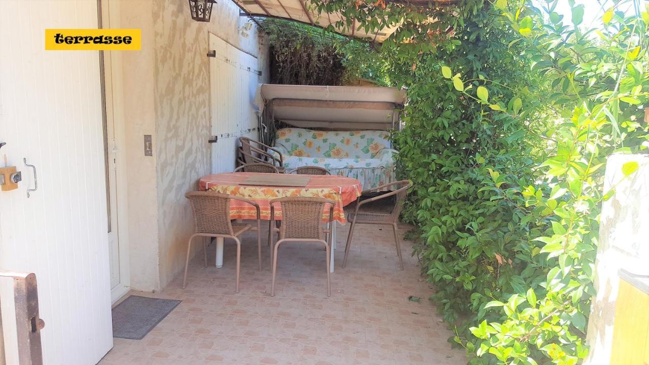 Les Lauriers Villa Le Castellet  ภายนอก รูปภาพ