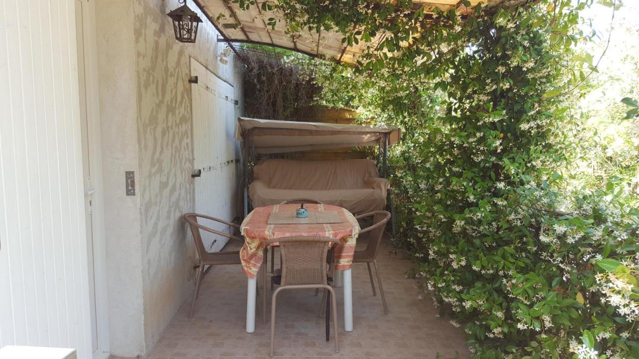 Les Lauriers Villa Le Castellet  ภายนอก รูปภาพ